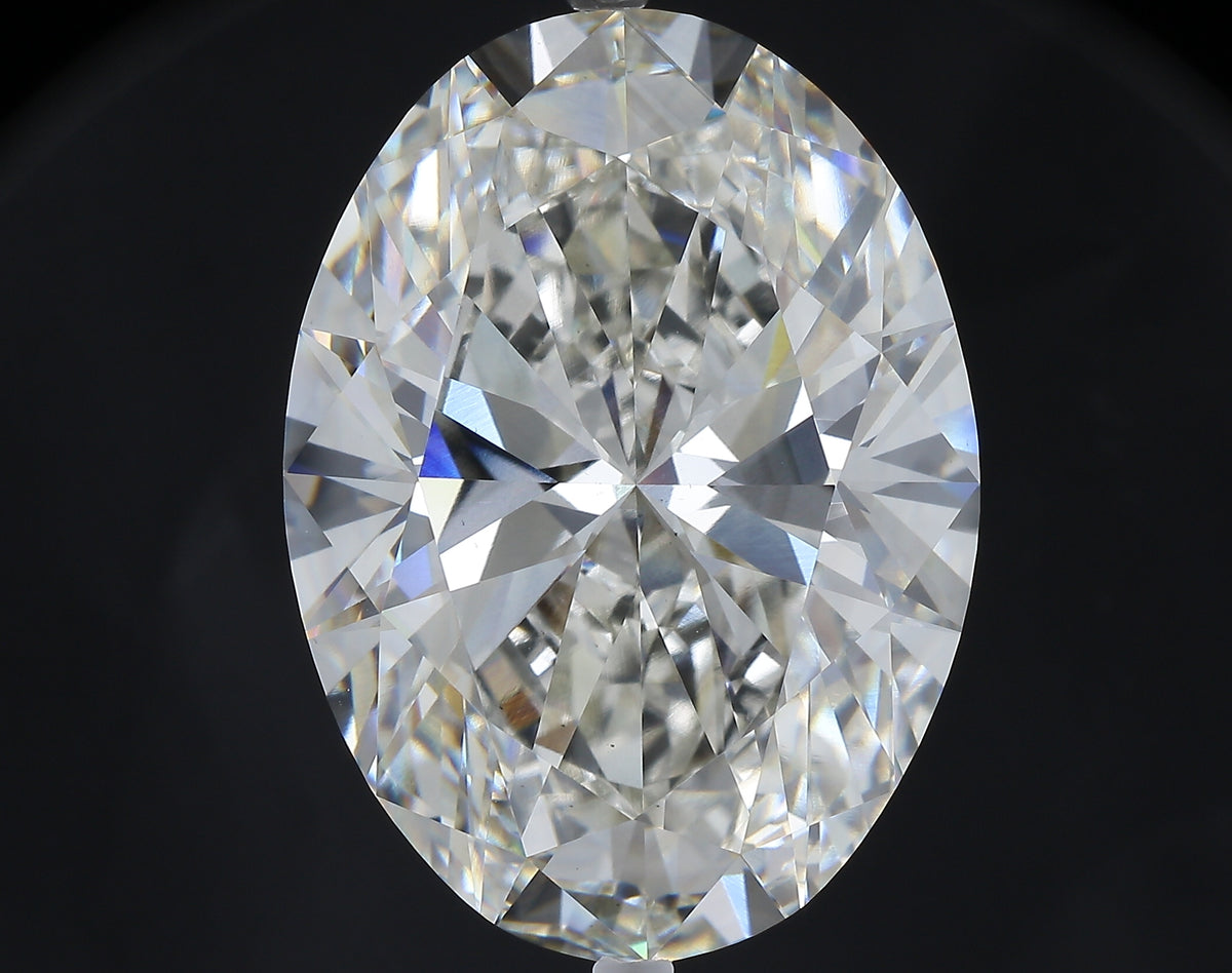 26.81 carat oval lab grown diamond H color VS1 clarity