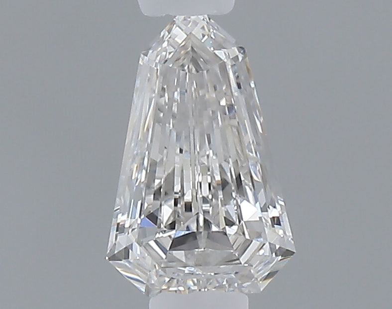 0.29 carat shield lab grown diamond E color VS1 clarity