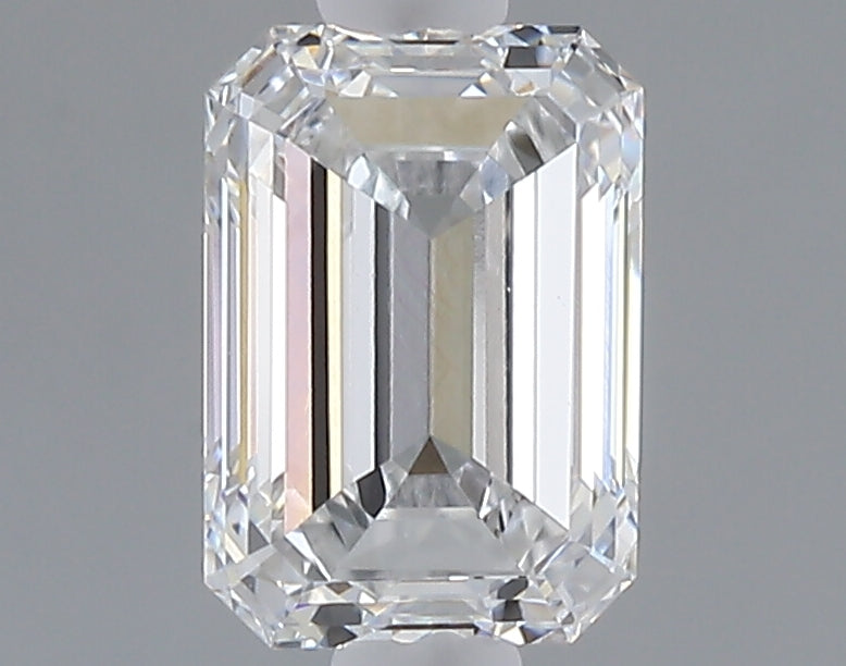 0.90 carat emerald lab grown diamond E color VVS2 clarity
