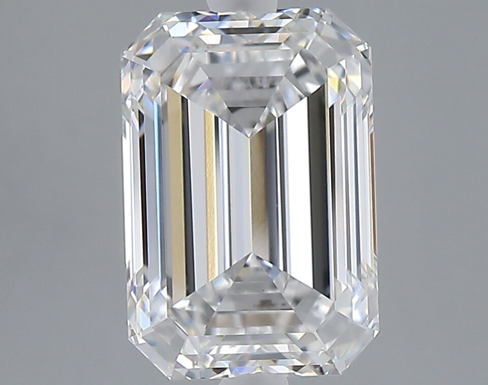 3.54 carat emerald lab grown diamond E color VVS2 clarity