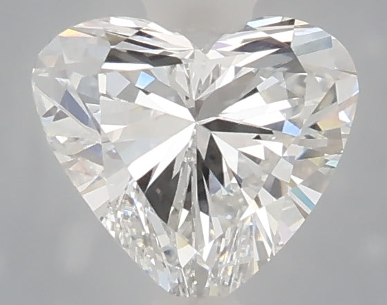 1.05 carat heart lab grown diamond E color VVS2 clarity