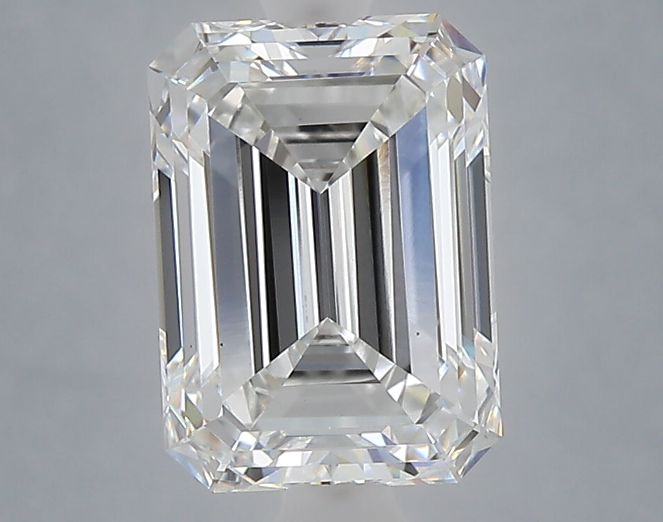 3.04 carat emerald lab grown diamond E color VS1 clarity