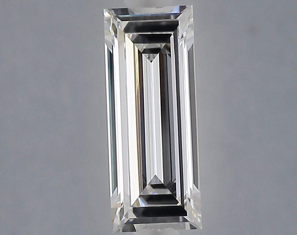 1.05 carat baguette lab grown diamond E color VVS2 clarity