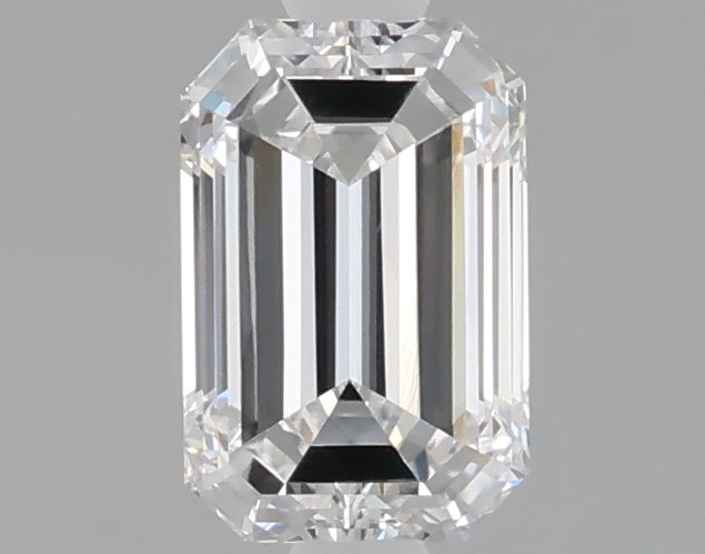 1.06 carat emerald lab grown diamond D color VVS2 clarity