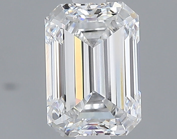 1.58 carat emerald lab grown diamond E color VVS2 clarity