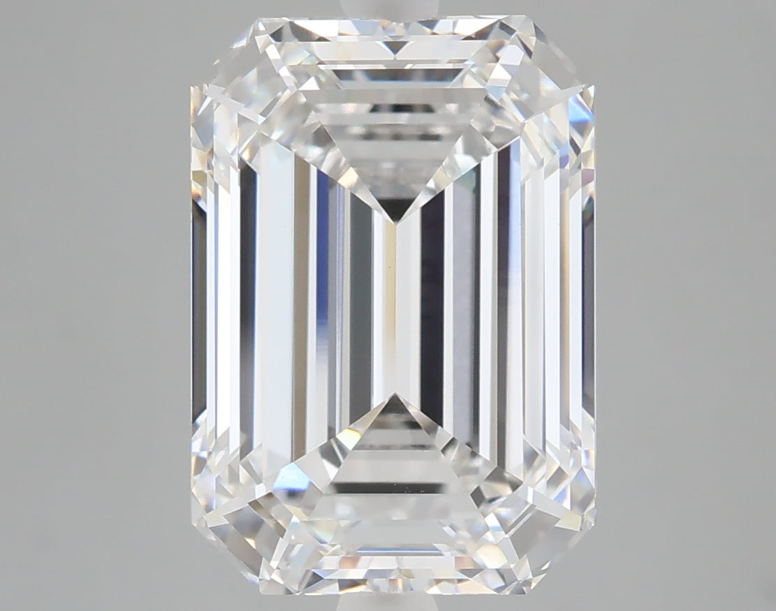 6.02 carat emerald lab grown diamond E color VS1 clarity
