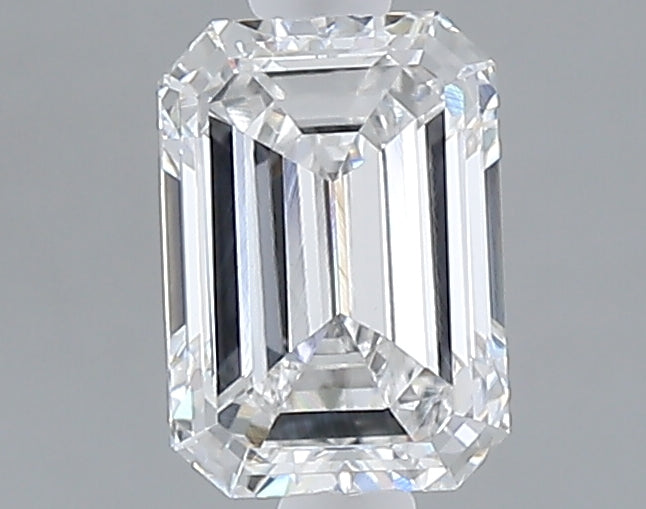 1.07 carat emerald lab grown diamond E color VVS2 clarity