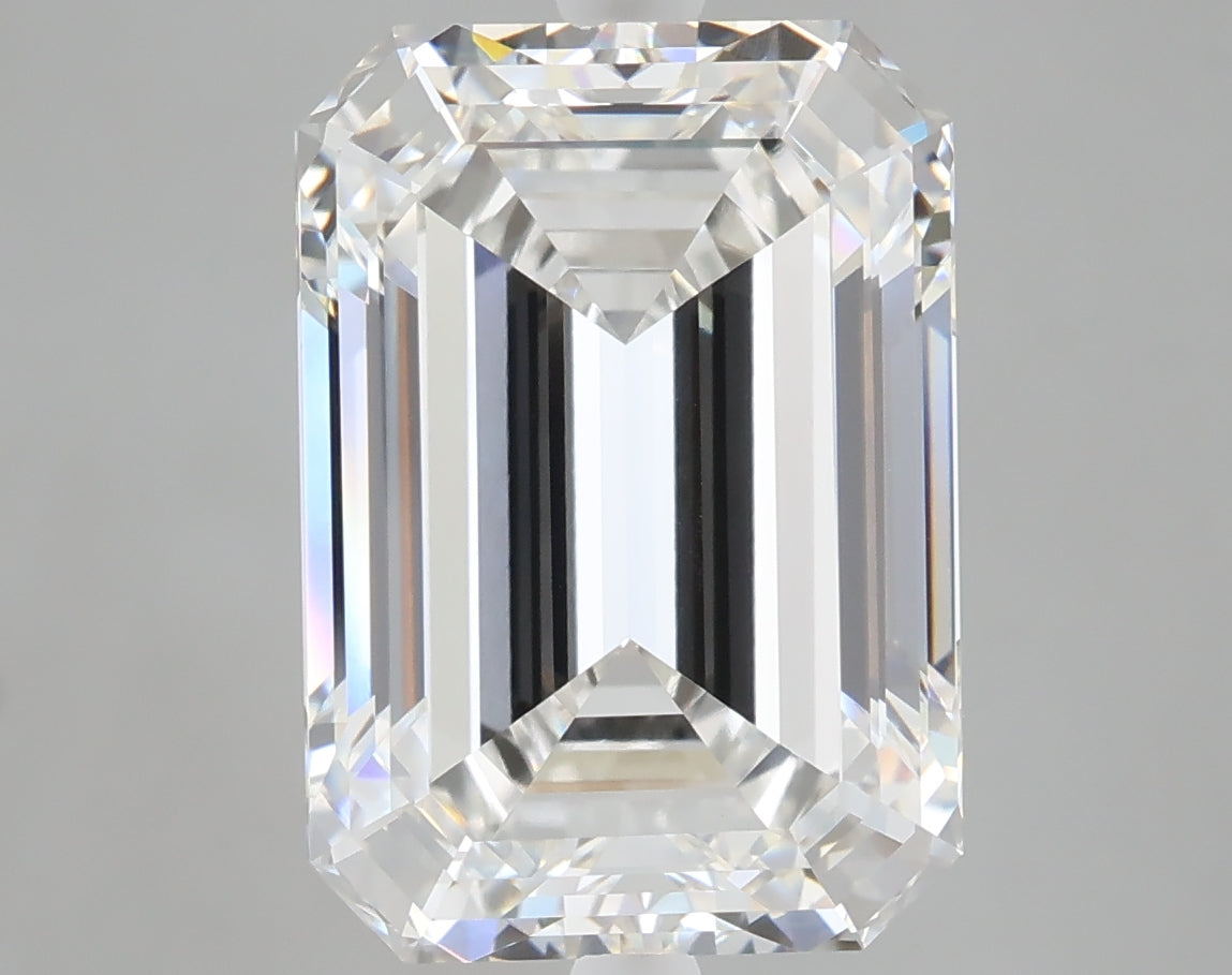 7.10 carat emerald lab grown diamond F color VVS2 clarity