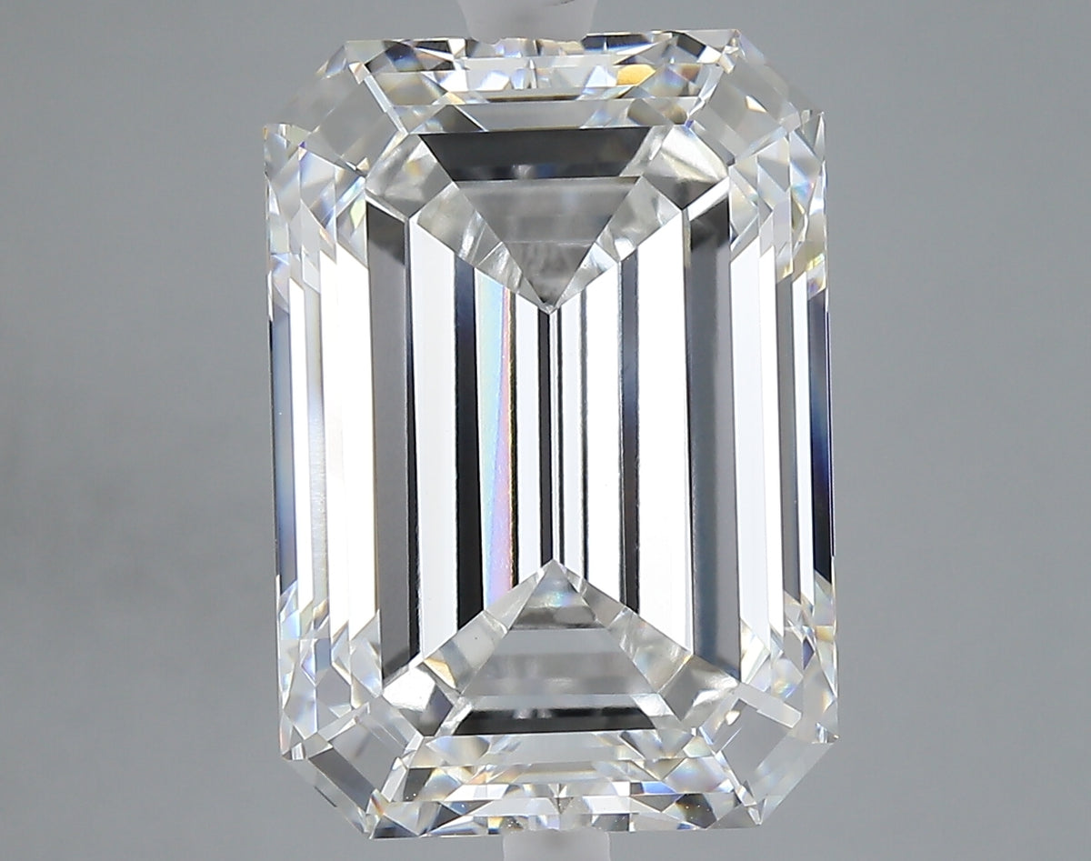 10.58 carat emerald lab grown diamond F color VVS2 clarity
