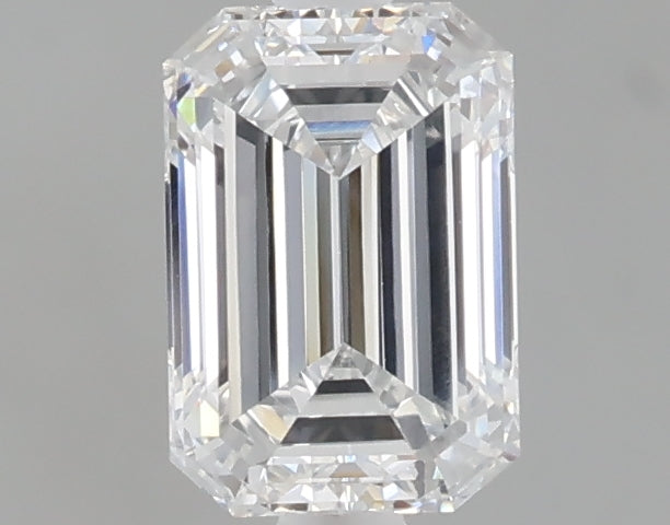 1.04 carat emerald lab grown diamond D color VVS2 clarity