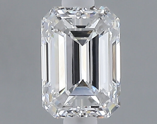 1.03 carat emerald lab grown diamond D color VVS2 clarity