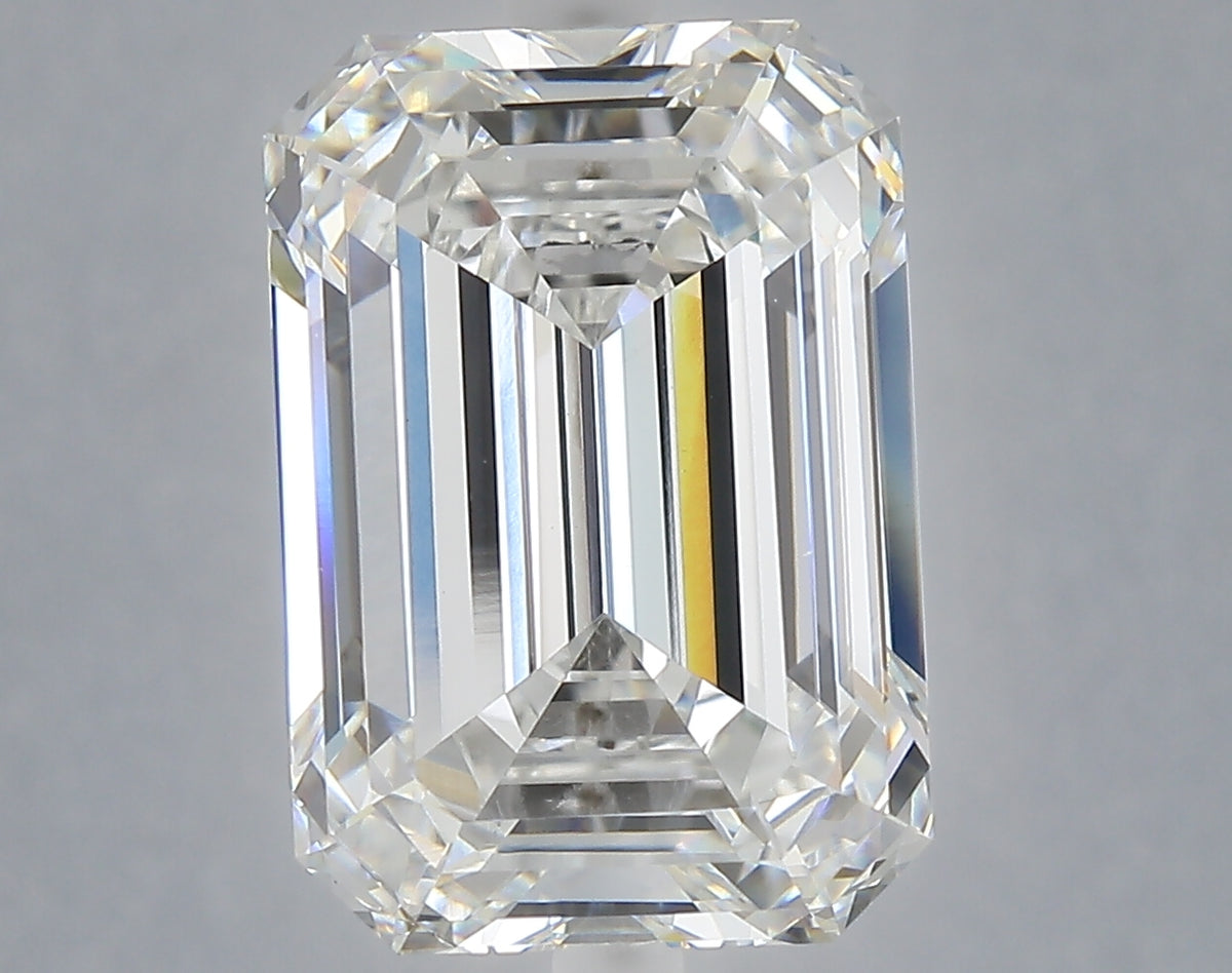 8.01 carat emerald lab grown diamond F color VS1 clarity