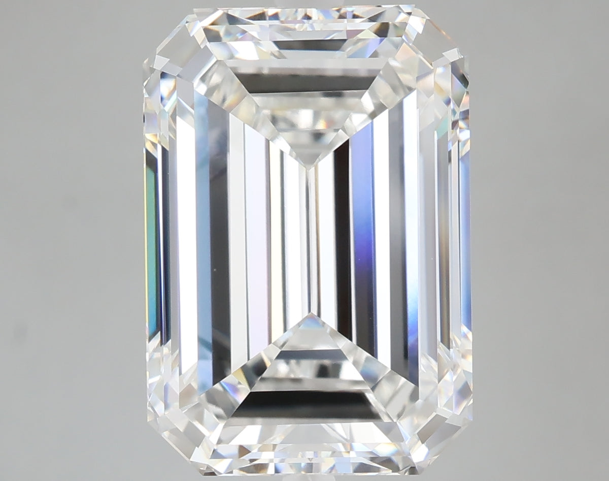 10.26 carat emerald lab grown diamond E color VVS2 clarity