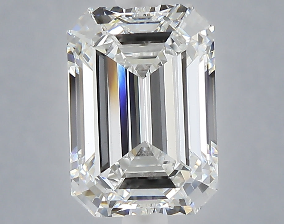3.09 carat emerald lab grown diamond E color VS1 clarity