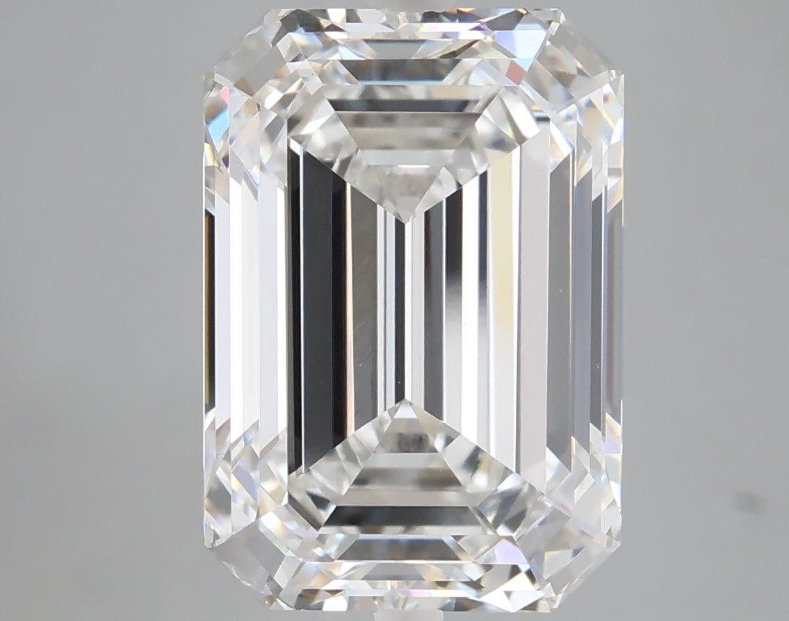 7.09 carat emerald lab grown diamond E color VVS2 clarity