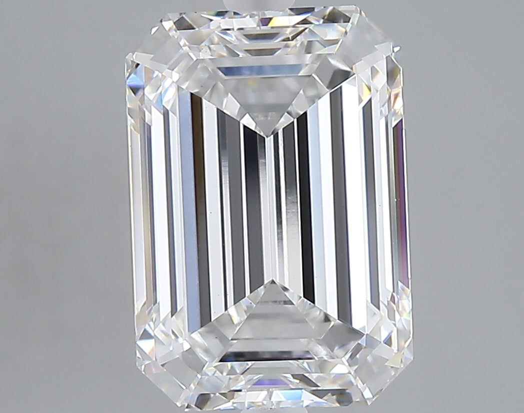 5.05 carat emerald lab grown diamond E color VVS2 clarity