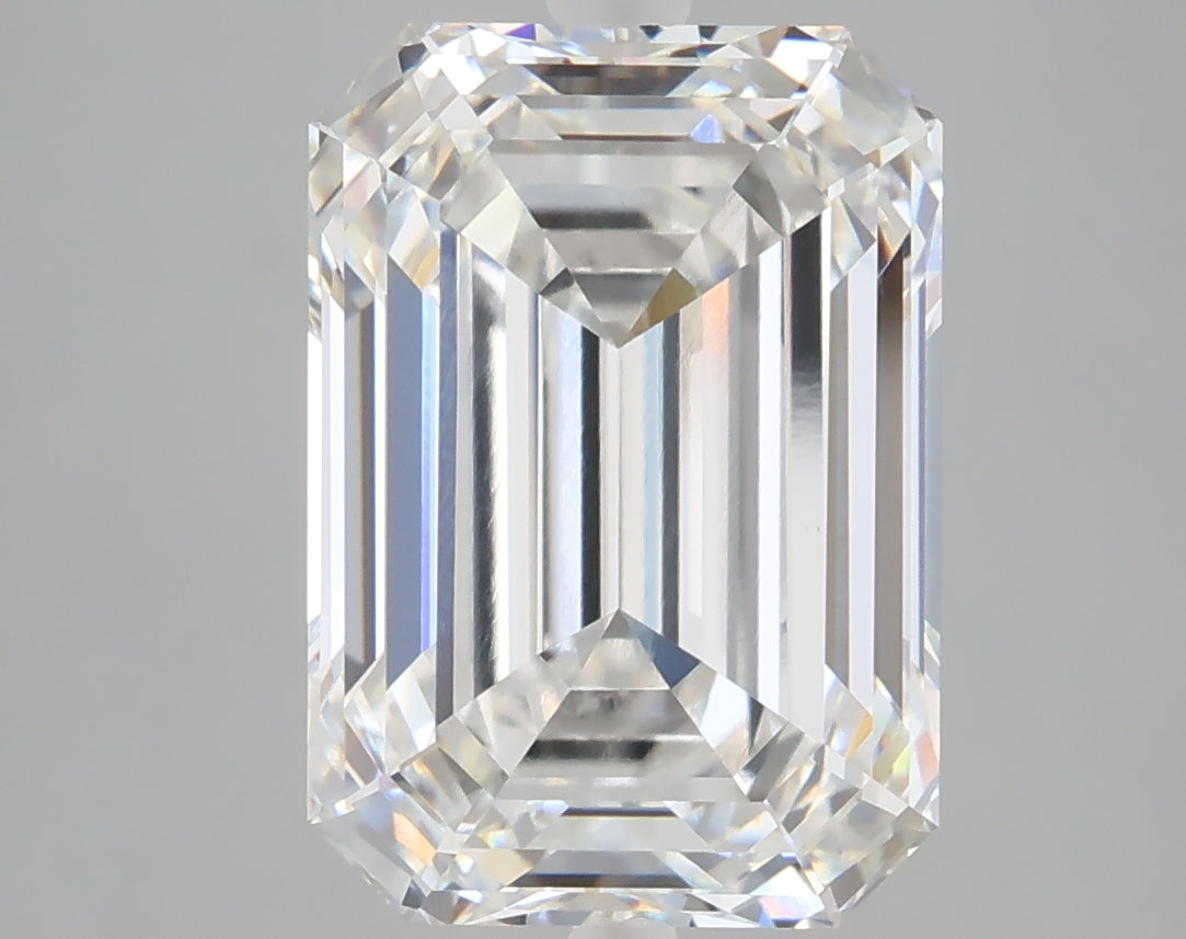 6.08 carat emerald lab grown diamond E color VVS2 clarity