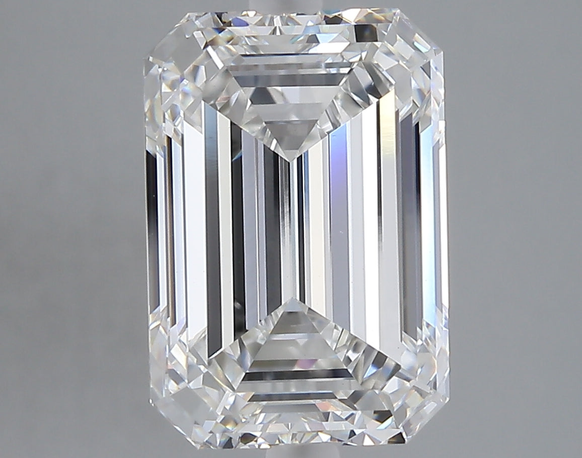 6.30 carat emerald lab grown diamond F color VVS2 clarity