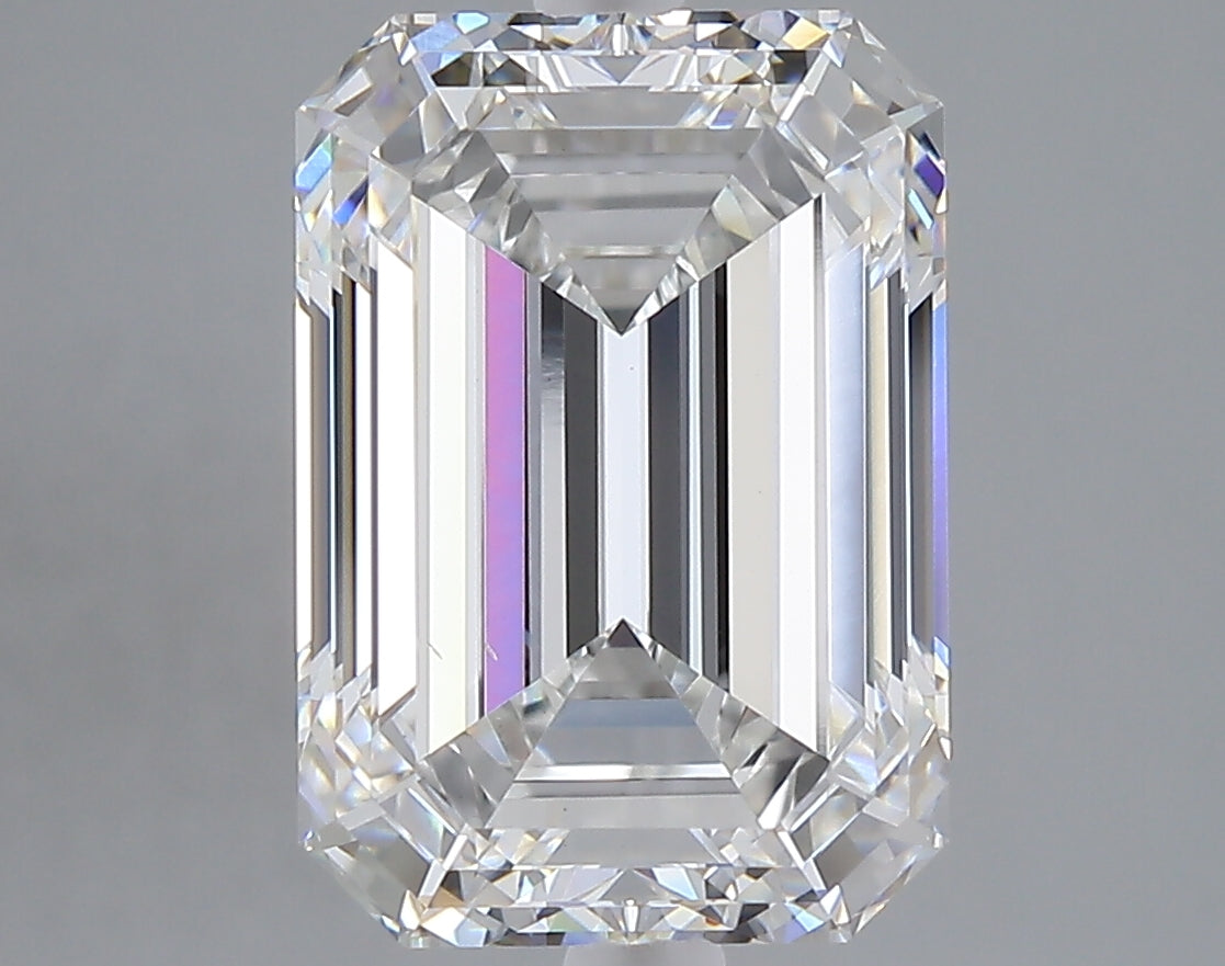 6.06 carat emerald lab grown diamond E color VS2 clarity