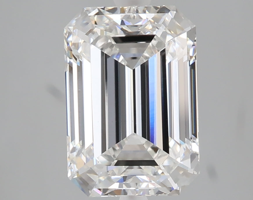 3.05 carat emerald lab grown diamond E color VS1 clarity