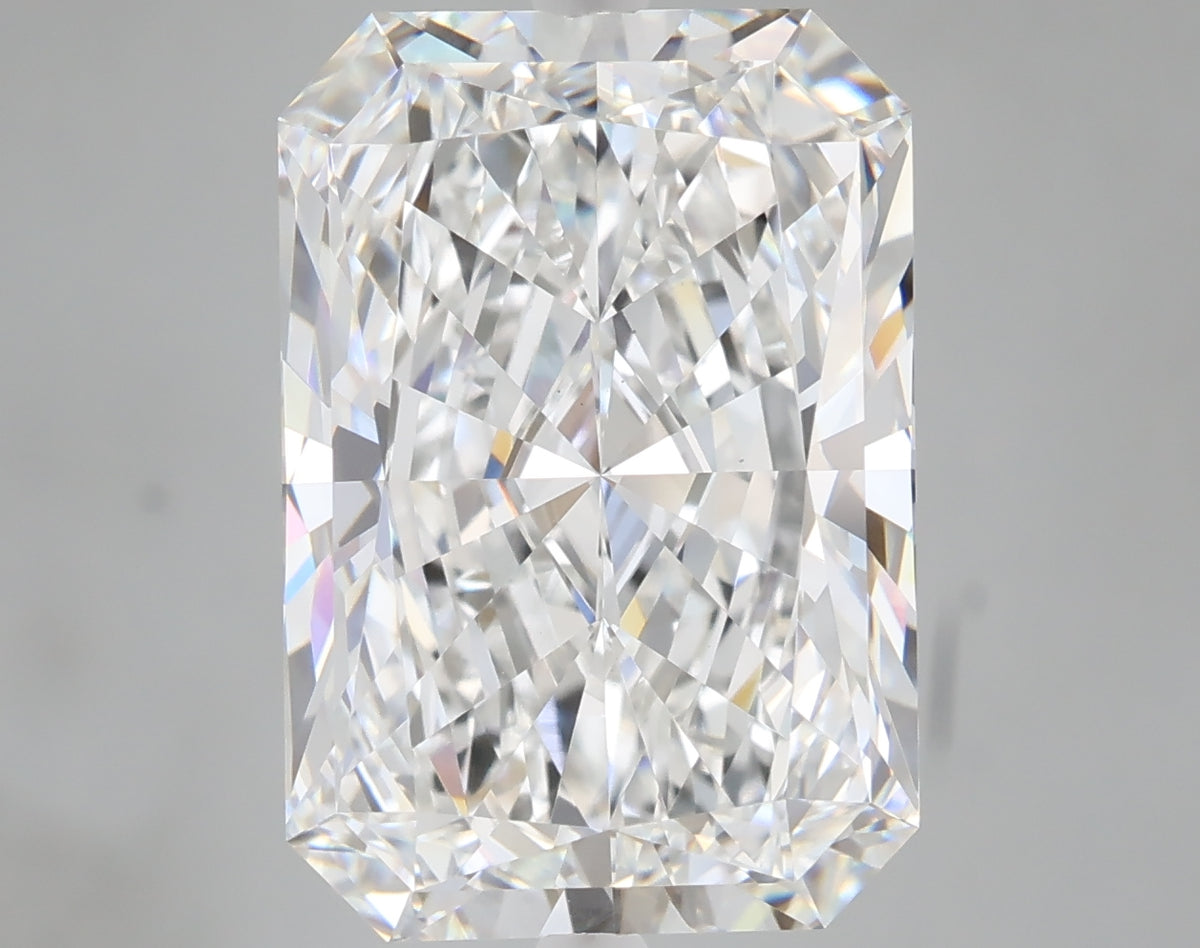 8.07 carat radiant lab grown diamond E color VS1 clarity