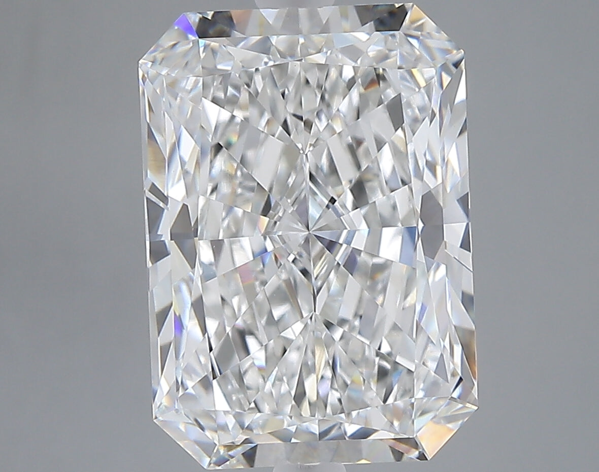 6.08 carat radiant lab grown diamond E color VVS2 clarity