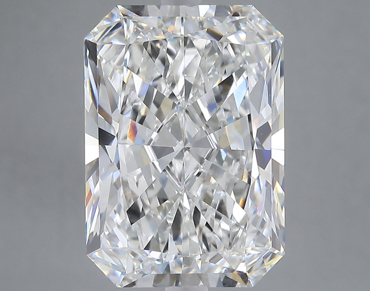 8.04 carat radiant lab grown diamond F color VVS2 clarity