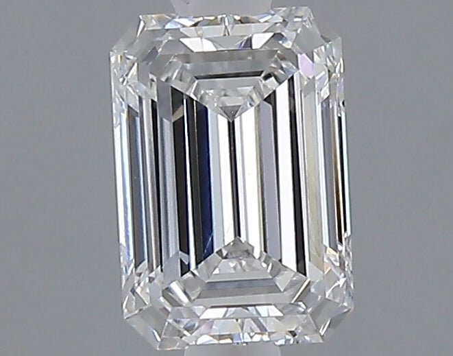 1.05 carat emerald lab grown diamond D color VVS2 clarity