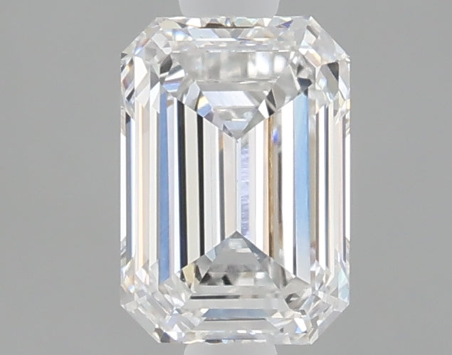 1.05 carat emerald lab grown diamond D color VVS2 clarity