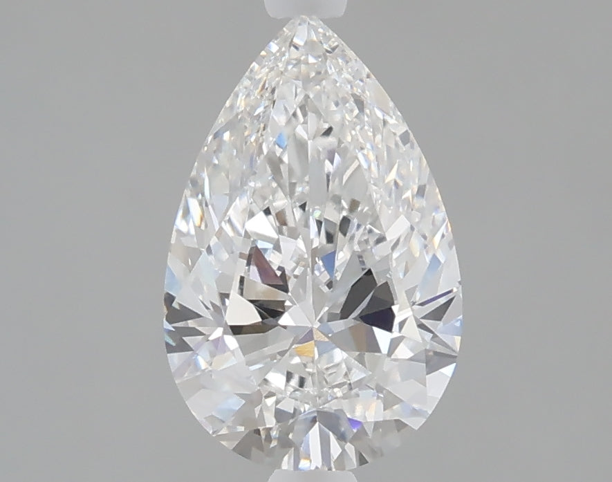 1.56 carat pear lab grown diamond E color VVS2 clarity