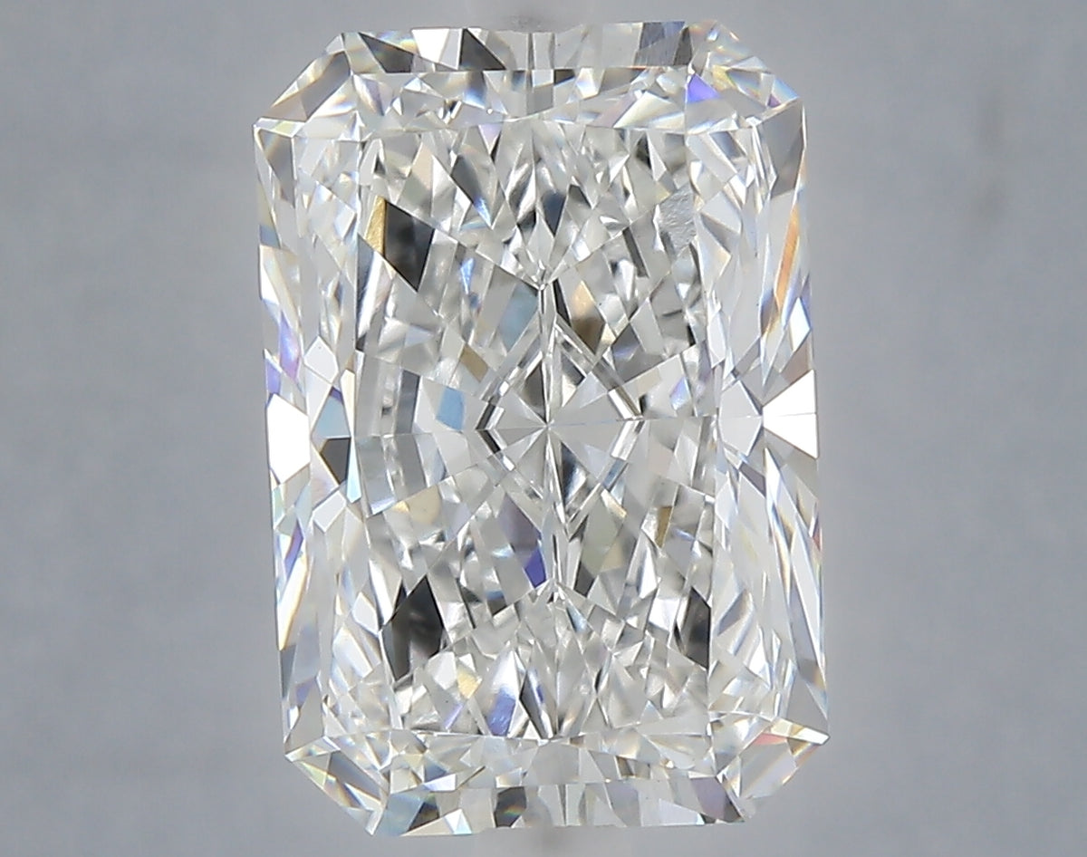 6.04 carat radiant lab grown diamond F color VVS2 clarity