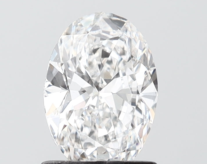 1.08 carat oval lab grown diamond D color VS1 clarity