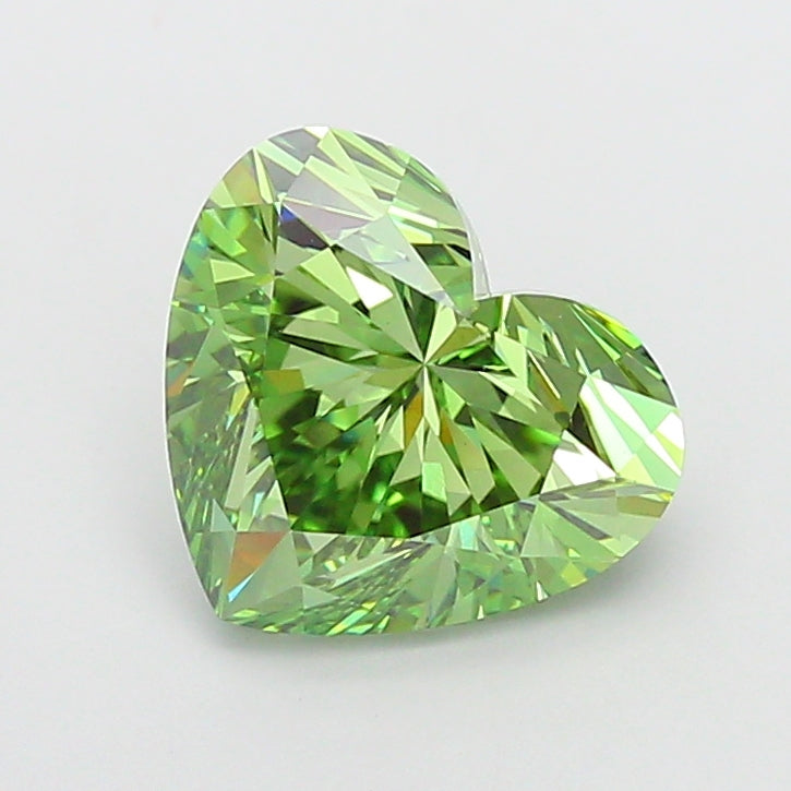 4.72 carat fancy vivid green heart lab grown diamond VVS2 clarity