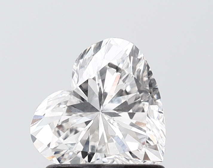 1.01 carat heart lab grown diamond E color VVS2 clarity