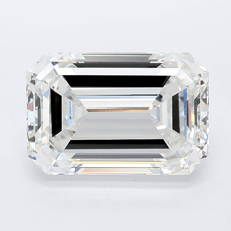 2.57 carat emerald lab grown diamond E color VVS2 clarity