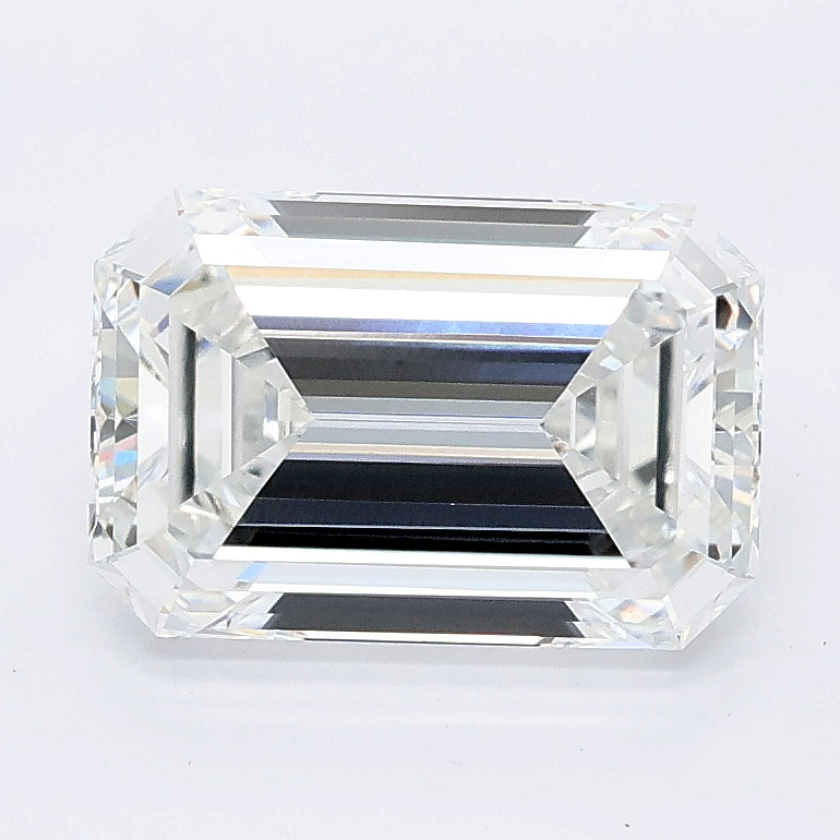 2.75 carat emerald lab grown diamond E color VVS2 clarity