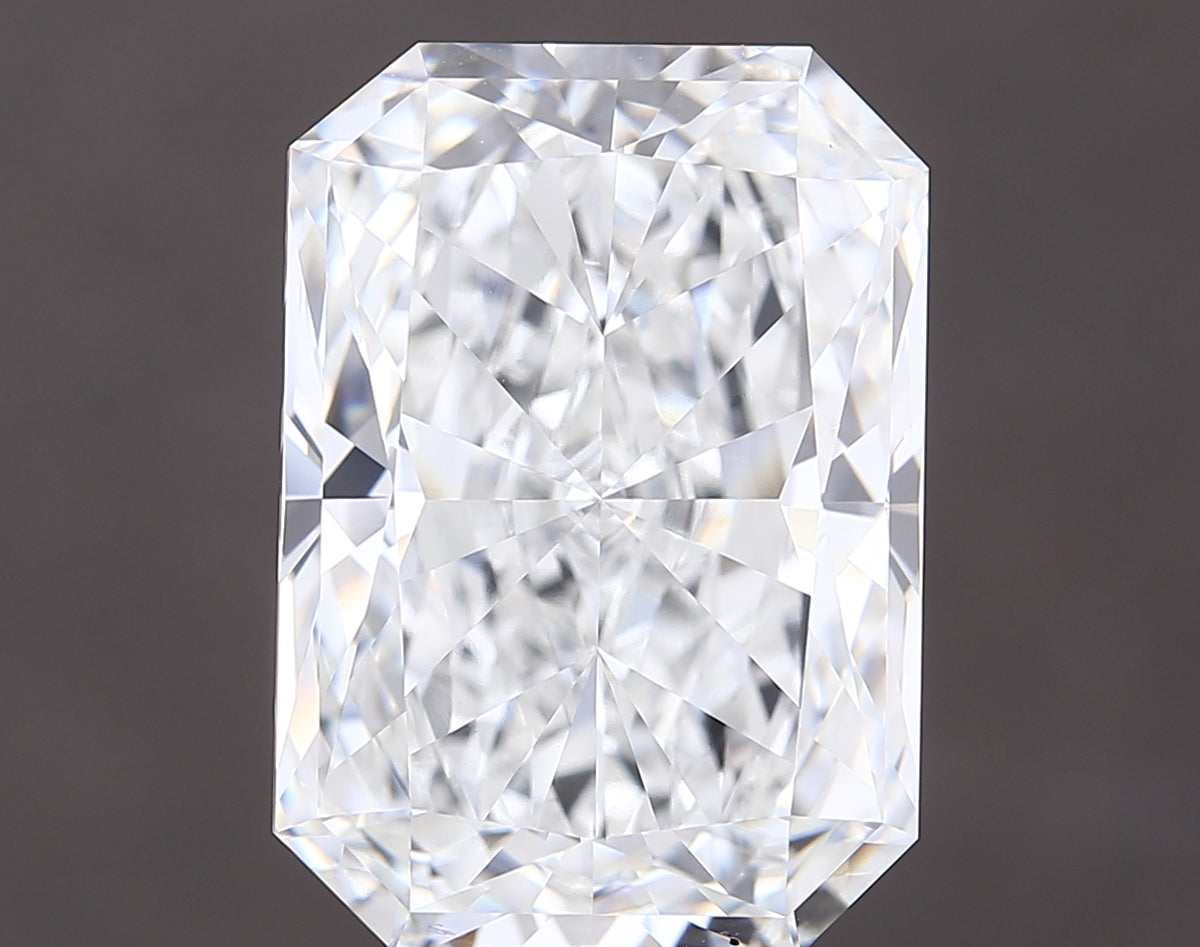 15.02 carat radiant lab grown diamond F color VVS2 clarity