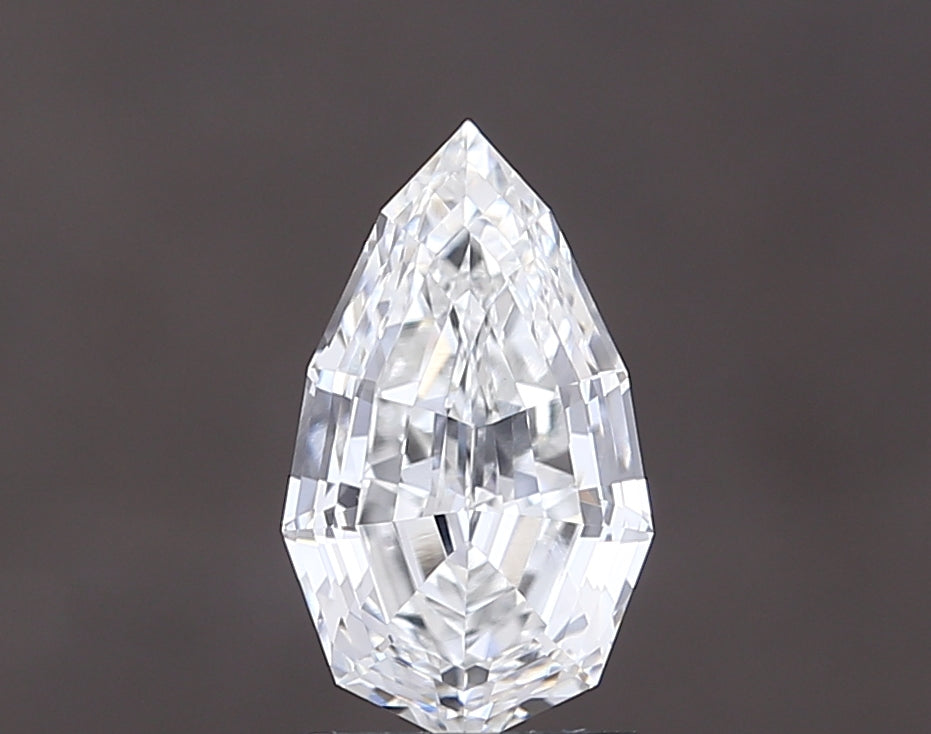 2.05 carat pear lab grown diamond E color VVS2 clarity
