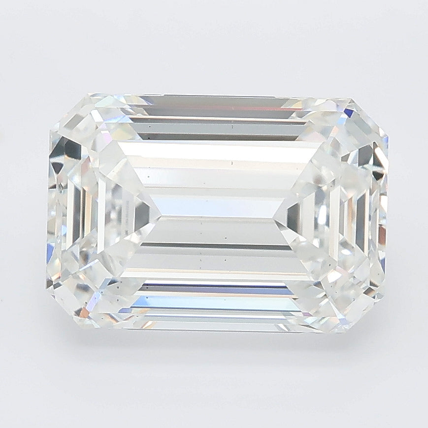 4.58 carat emerald lab grown diamond E color VS2 clarity