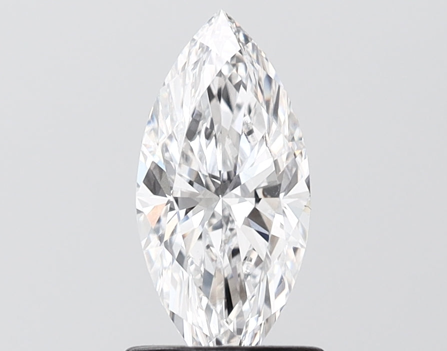 1.04 carat marquise lab grown diamond E color VVS2 clarity