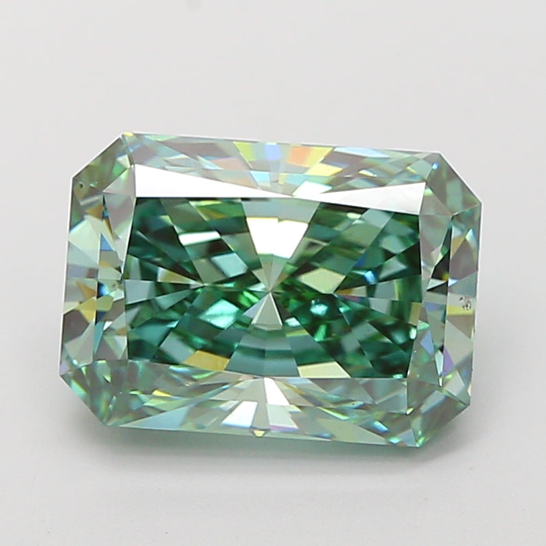 5.03 carat fancy vivid green radiant lab grown diamond VS1 clarity