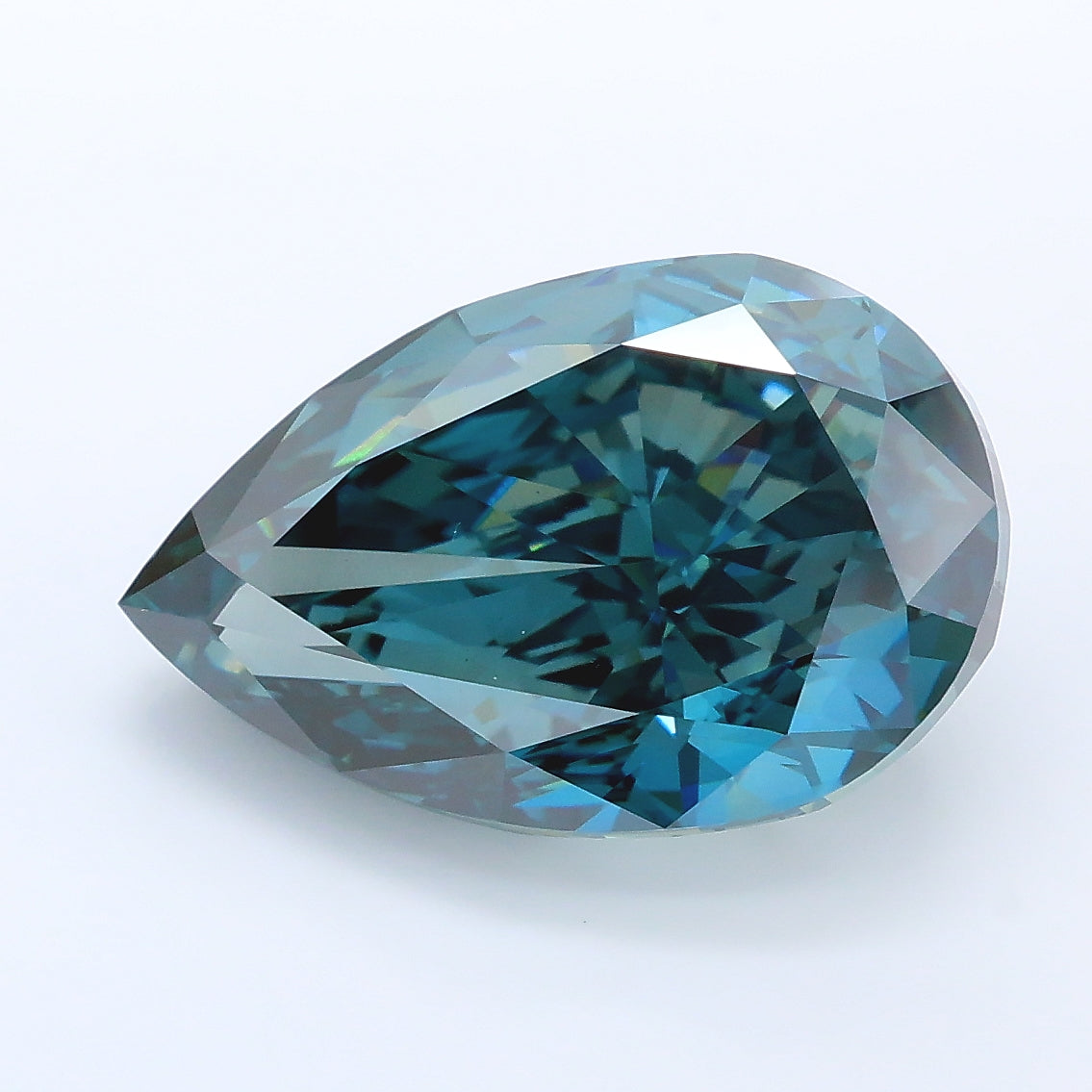 6.72 carat fancy deep blue green pear lab grown diamond VS1 clarity
