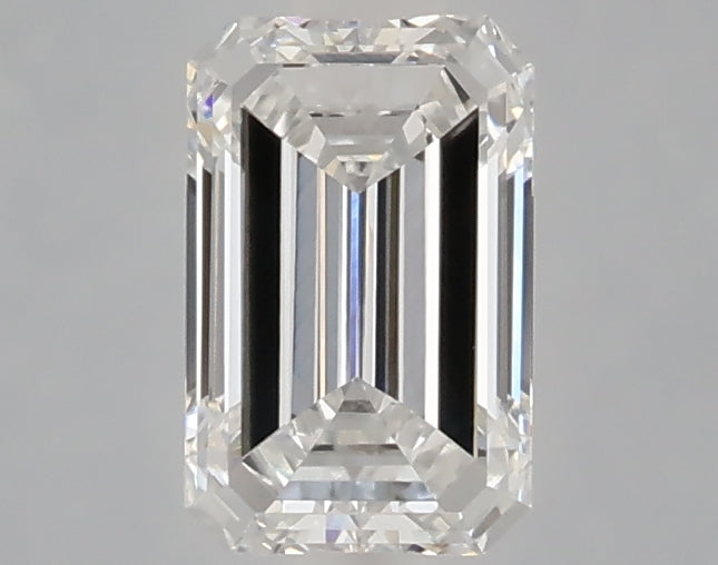 1.06 carat emerald lab grown diamond E color VVS2 clarity