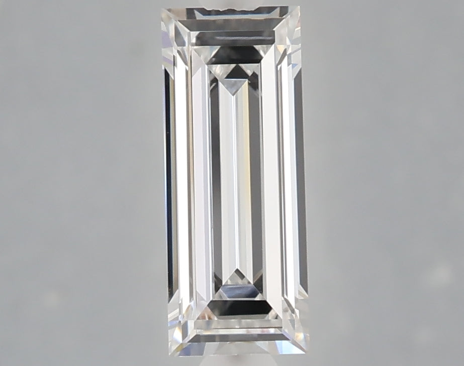 1.05 carat baguette lab grown diamond E color VVS2 clarity