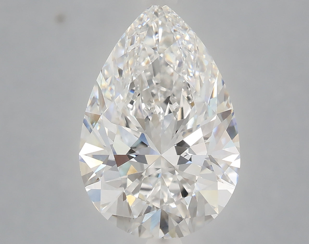 4.28 carat pear lab grown diamond E color VVS2 clarity