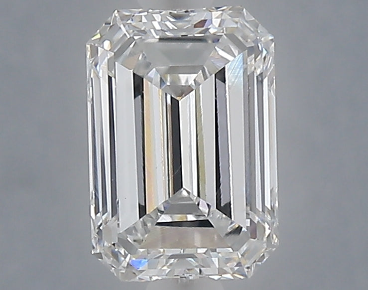 1.52 carat emerald lab grown diamond E color VVS2 clarity