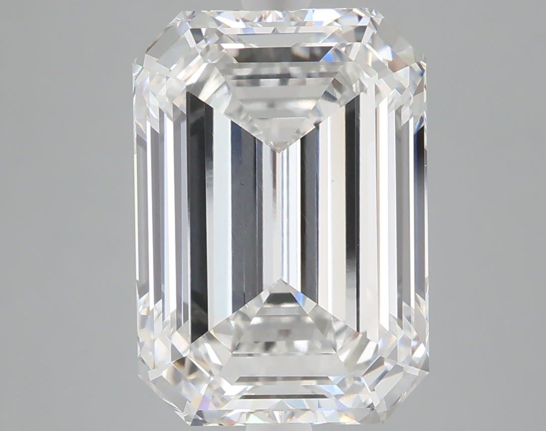 6.10 carat emerald lab grown diamond E color VVS2 clarity