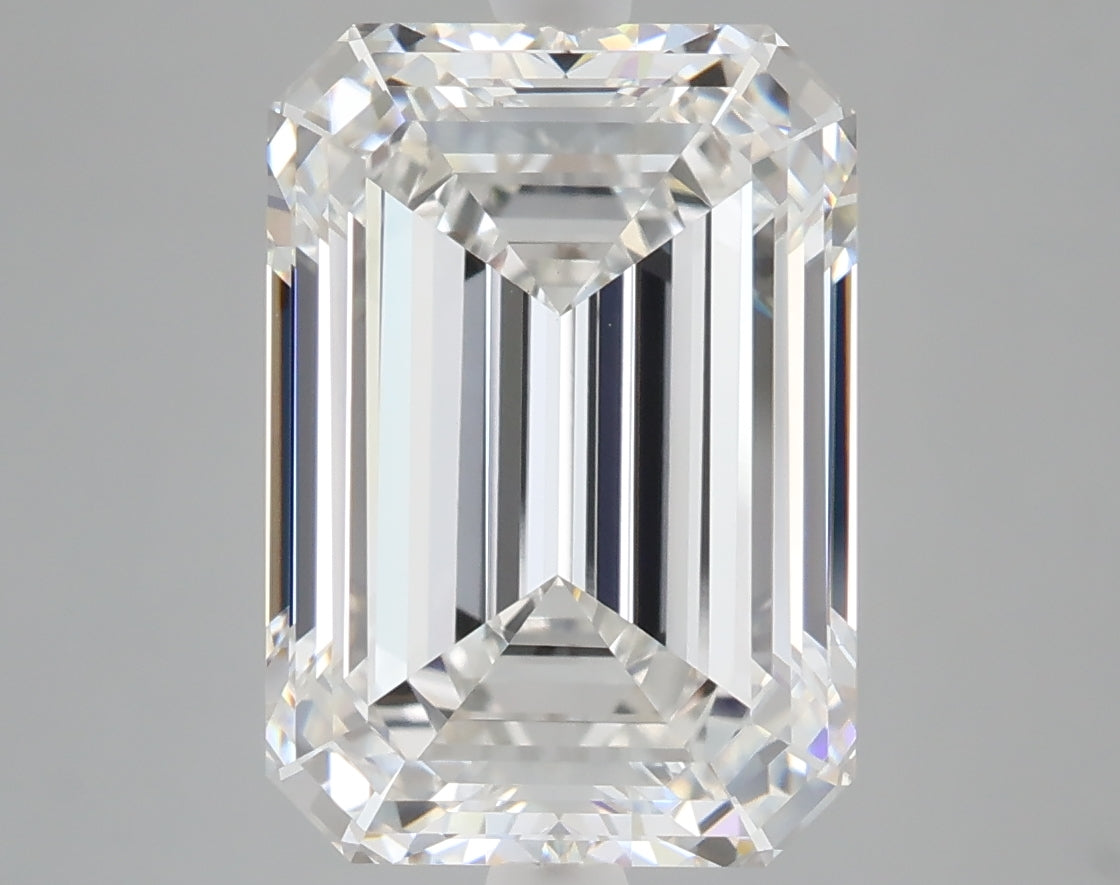 6.27 carat emerald lab grown diamond E color VVS2 clarity