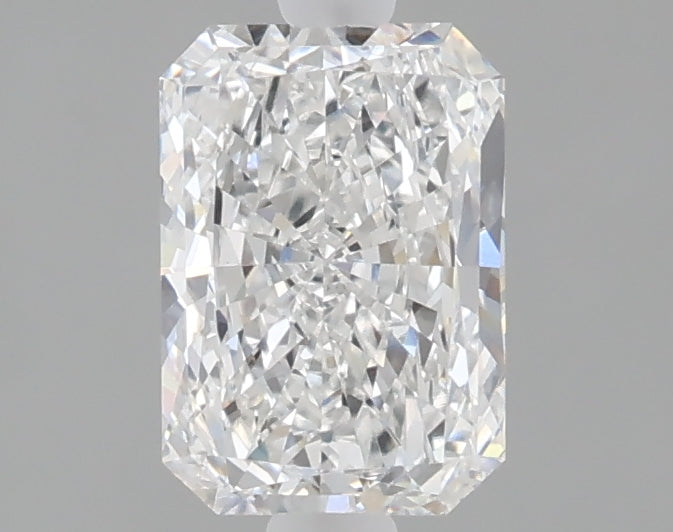 1.09 carat radiant lab grown diamond E color VVS2 clarity