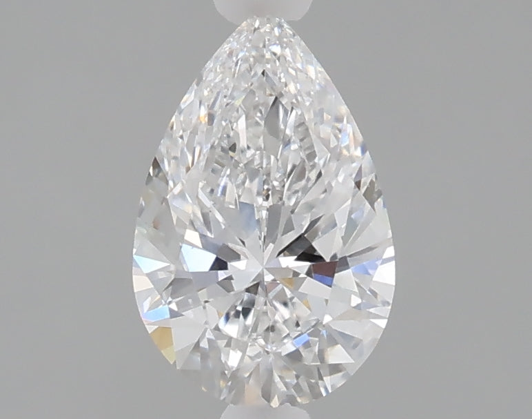 1.05 carat pear lab grown diamond D color VVS2 clarity